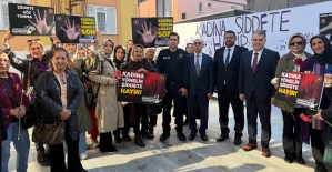 Gölcük’te Kadına Şiddete Karşı Farkındalık Etkinliği