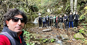 Körfezli Genç Futbolculardan Örnek Davranış