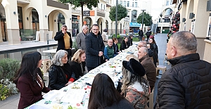 Başkan Gökçe Körfezkent Esnafına Konuk Oldu