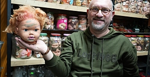 "Bebekler Hep Güler Oğlum" Dedi, 5 Bin Kafa Topladı