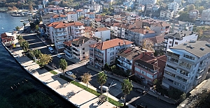 Gölcük Halıdere Sahilinde Üstyapı Sil Baştan