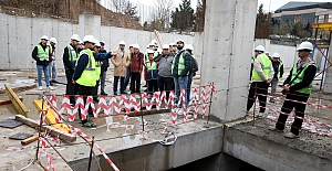 KOÜ’lü Öğrenciler Büyükşehir’in Projesini İnceledi