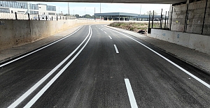 Railportta Asfalt Ve Yol Çizgileri...