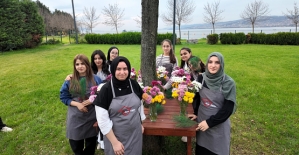 Renklerin En Zarif Hali Buketlerde Buluştu