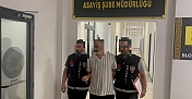 ÜVEY OĞLUNU BIÇAKLAYAN ŞAHIS TUTUKLANDI