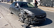2 OTOMOBİL ÇARPIŞTI: 1 YARALI