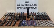 İZMİT'TE İKİ ÇOCUĞUN ÜZERİNDE 52 KESİCİ ALET ELE GEÇİRİLDİ