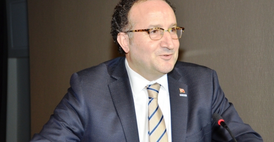  Zeytinoğlu,Cumhurbaşkanı Gül ile birlikte İsveç’te